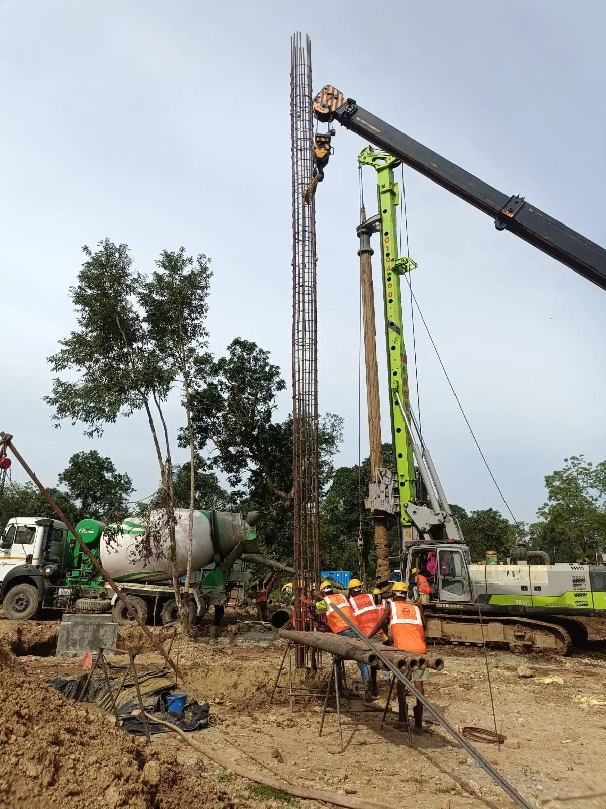 Long-Reach Concrete Pump Unit